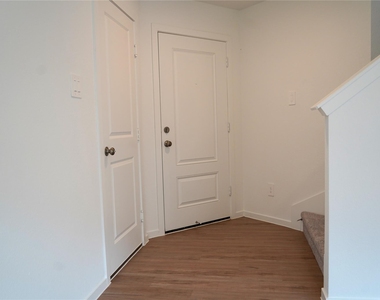 1644 Colina Creek - Photo Thumbnail 3