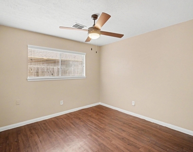 16315 Deer Lick Drive - Photo Thumbnail 17