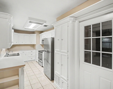 16315 Deer Lick Drive - Photo Thumbnail 6