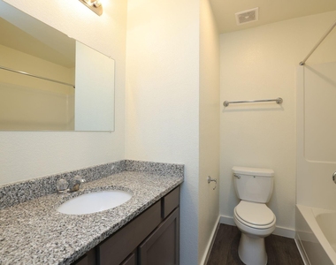 21155 Gosling Road - Photo Thumbnail 6