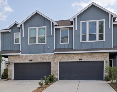 661 Royal Arch Drive - Photo Thumbnail 9