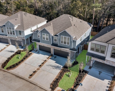 661 Royal Arch Drive - Photo Thumbnail 12