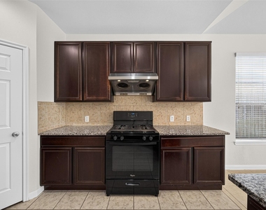 26343 Riley Glen Drive - Photo Thumbnail 21