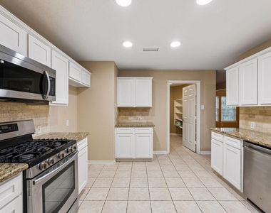 185 W Misty Dawn Drive - Photo Thumbnail 10