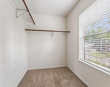 185 W Misty Dawn Drive - Photo Thumbnail 36