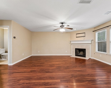 185 W Misty Dawn Drive - Photo Thumbnail 9