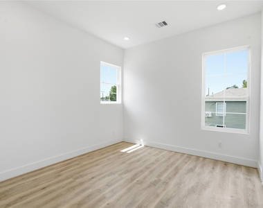 1609 Luzon Street - Photo Thumbnail 18