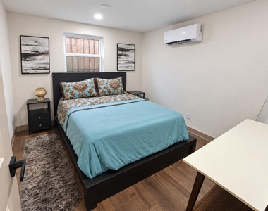 1224 Welch Street - Photo Thumbnail 6