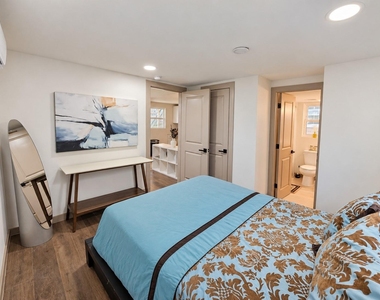 1224 Welch Street - Photo Thumbnail 8