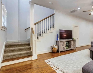5303 Nett Street - Photo Thumbnail 16