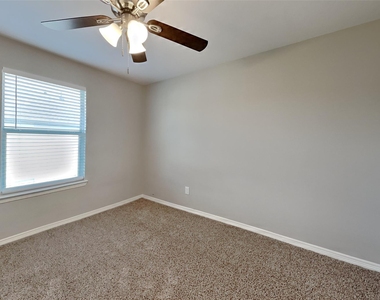 10030 Sweet Olive Way - Photo Thumbnail 12
