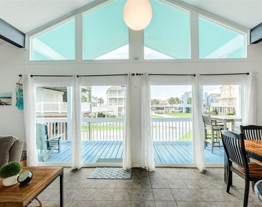 13633 San Domingo Drive - Photo Thumbnail 9