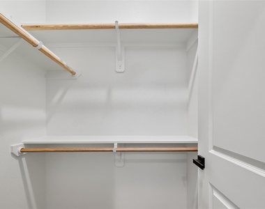 3315 Nettleton Street - Photo Thumbnail 24