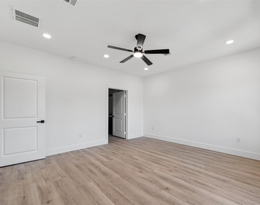 3315 Nettleton Street - Photo Thumbnail 25
