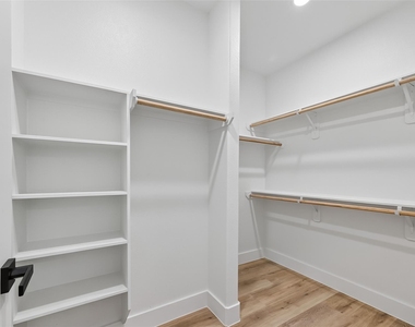 3315 Nettleton Street - Photo Thumbnail 29