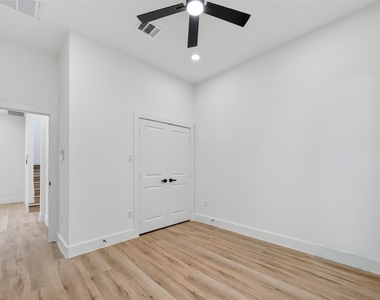 3315 Nettleton Street - Photo Thumbnail 18