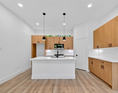 3315 Nettleton Street - Photo Thumbnail 9