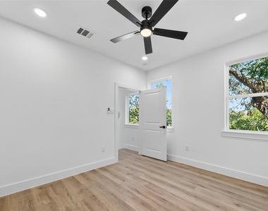 3315 Nettleton Street - Photo Thumbnail 23