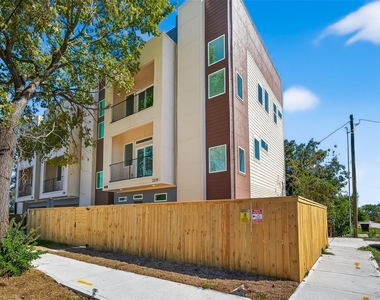 3315 Nettleton Street - Photo Thumbnail 2