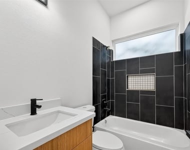 3315 Nettleton Street - Photo Thumbnail 22