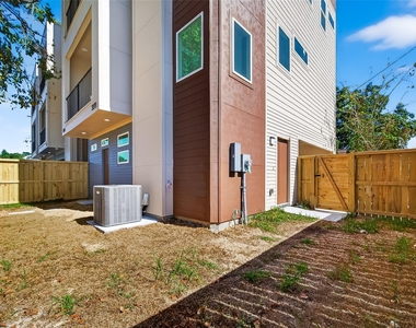 3315 Nettleton Street - Photo Thumbnail 34
