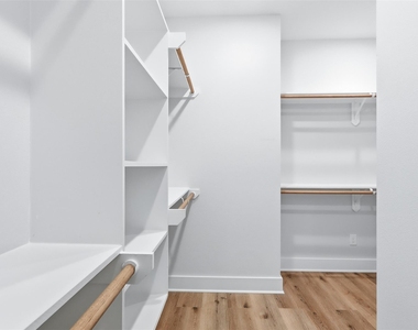 9403 Hammerly Boulevard - Photo Thumbnail 22