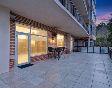 3 Waterway Court - Photo Thumbnail 6