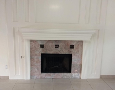 7211 N Hearthstone Green Drive - Photo Thumbnail 13