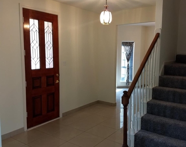 7211 N Hearthstone Green Drive - Photo Thumbnail 7