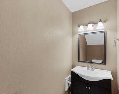 10324 Longmont Drive - Photo Thumbnail 14