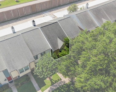 10324 Longmont Drive - Photo Thumbnail 34