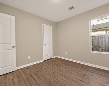 16495 Jasmine Marie Place - Photo Thumbnail 17