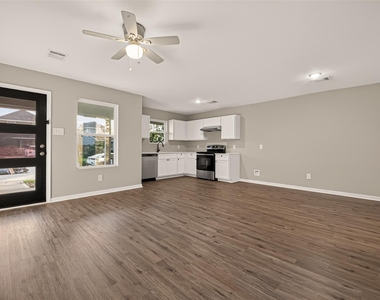 16495 Jasmine Marie Place - Photo Thumbnail 7