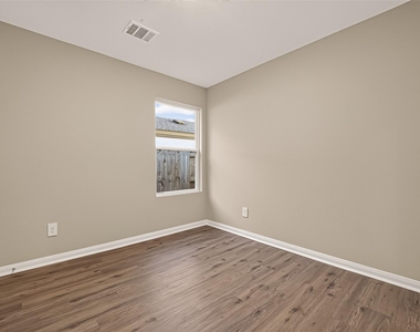 16495 Jasmine Marie Place - Photo Thumbnail 16