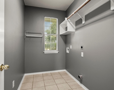 21702 Mileham Lane - Photo Thumbnail 12