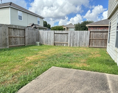 14427 Cellini Drive - Photo Thumbnail 32