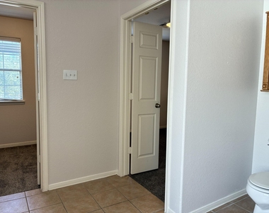 14427 Cellini Drive - Photo Thumbnail 22