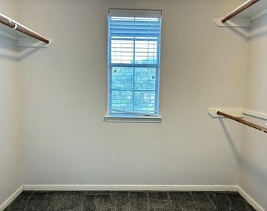 14427 Cellini Drive - Photo Thumbnail 23