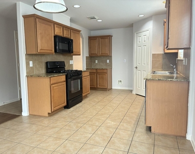 14427 Cellini Drive - Photo Thumbnail 6