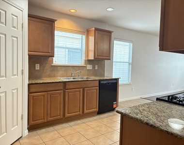 14427 Cellini Drive - Photo Thumbnail 4