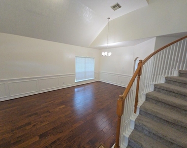 16514 Bluff Springs Drive - Photo Thumbnail 24