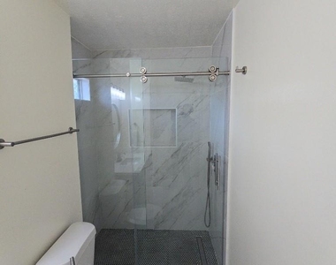 16514 Bluff Springs Drive - Photo Thumbnail 26