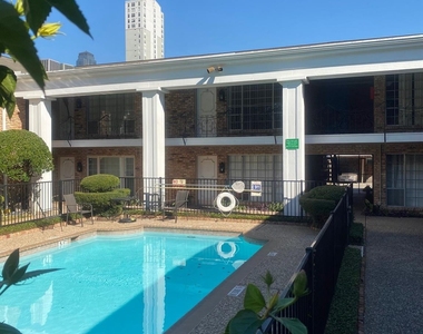 5353 Richmond Avenue - Photo Thumbnail 10