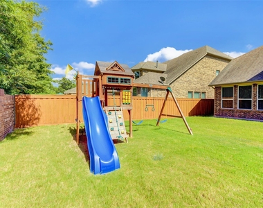 4022 Steep Woods Drive - Photo Thumbnail 40
