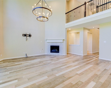 4022 Steep Woods Drive - Photo Thumbnail 9