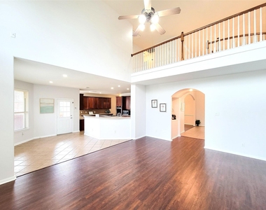 17715 Laguna Trail Drive - Photo Thumbnail 14