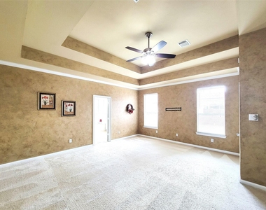17715 Laguna Trail Drive - Photo Thumbnail 21