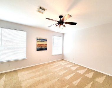 17715 Laguna Trail Drive - Photo Thumbnail 28