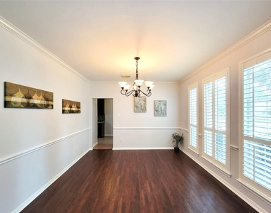 17715 Laguna Trail Drive - Photo Thumbnail 9