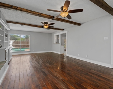 17311 Vintage Wood Lane - Photo Thumbnail 7